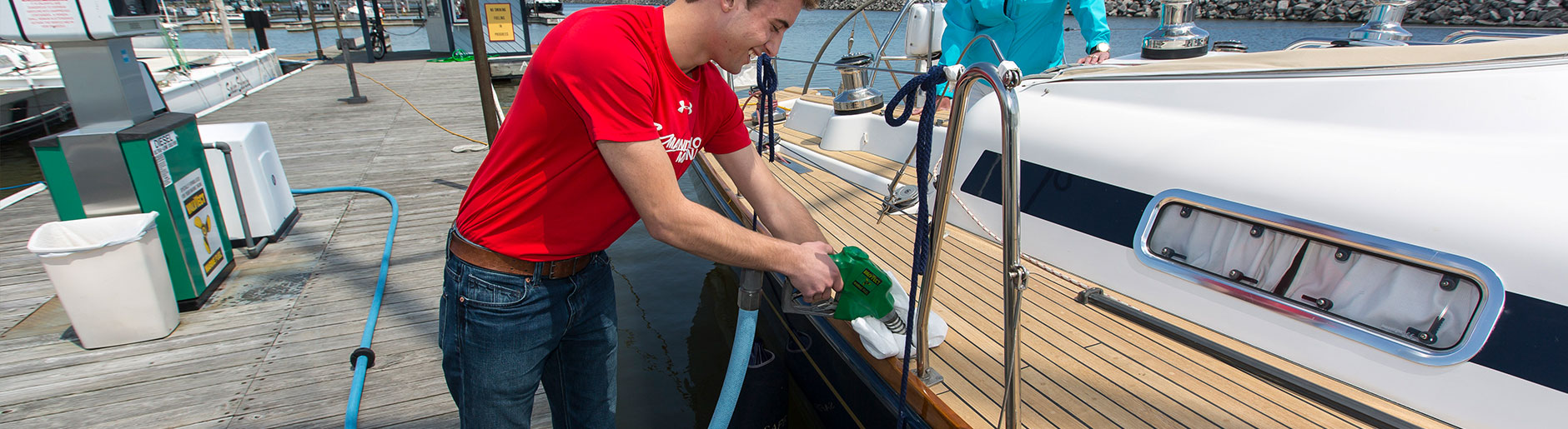 Fuel & PumpOut Dock Manitowoc Marina, Boat Sales, Service, Dockage